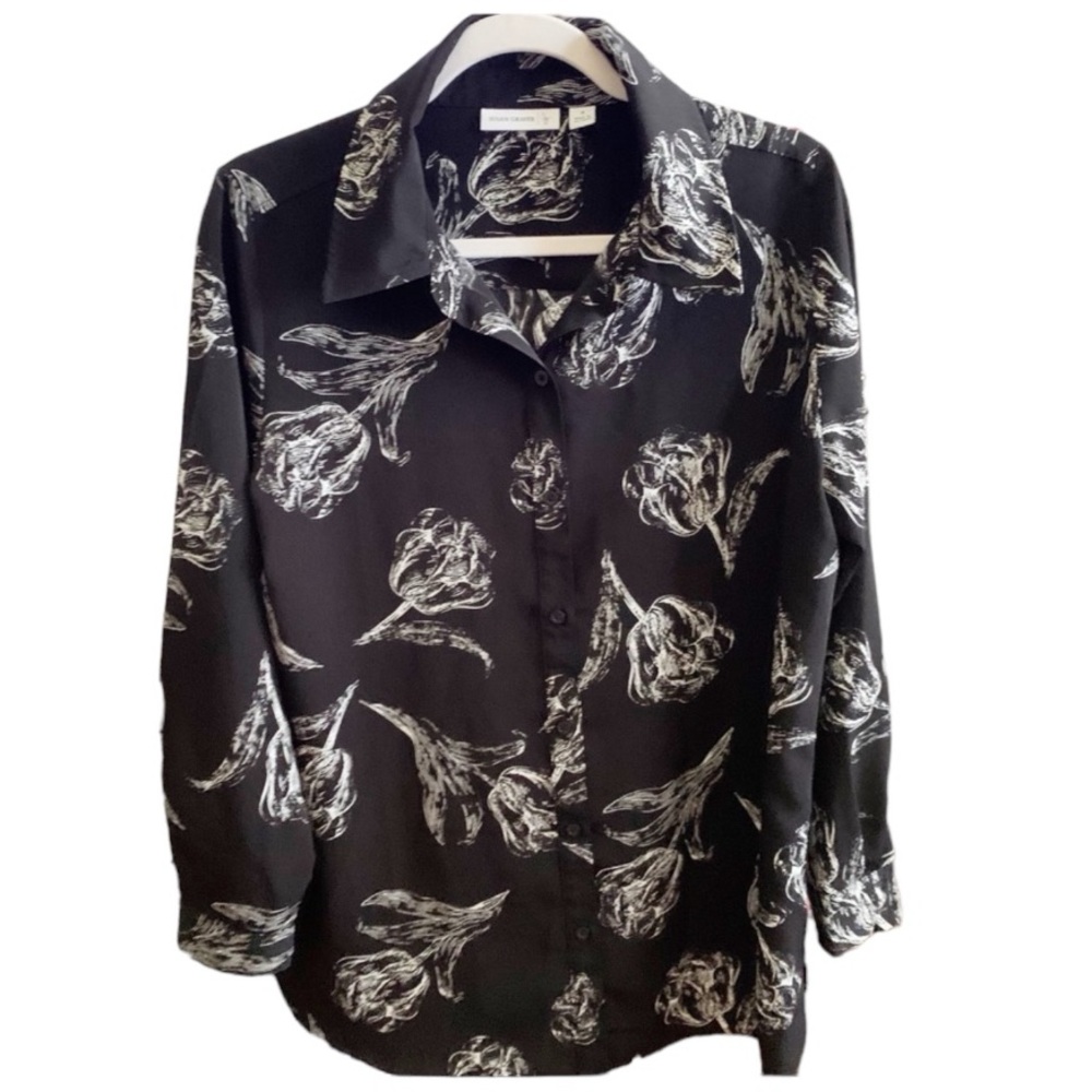 Susan Graver floral black button down size 8